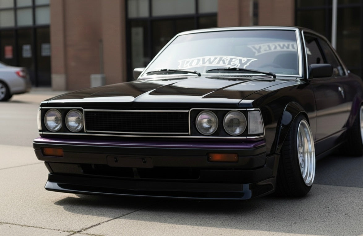 CHROME “LOWKEY” HOLLOW BANNER